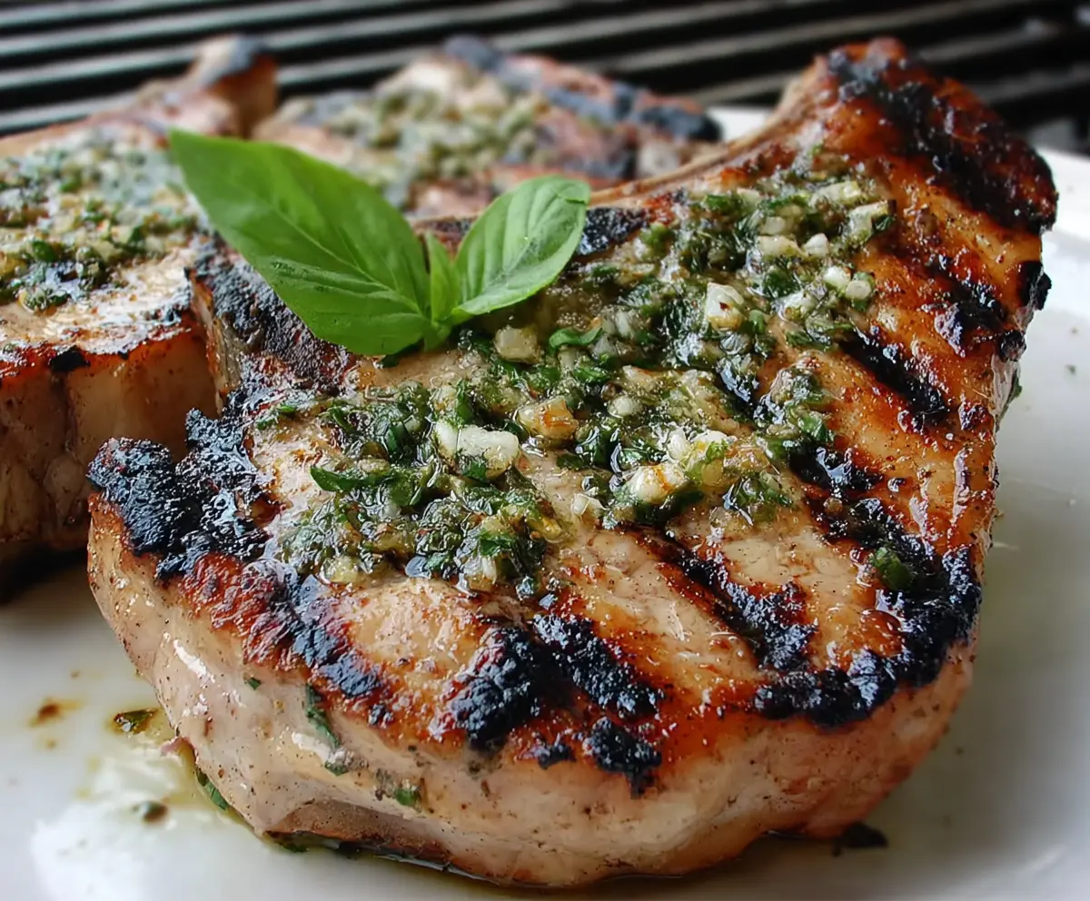 Basil-Garlic Grilled Pork Chops
