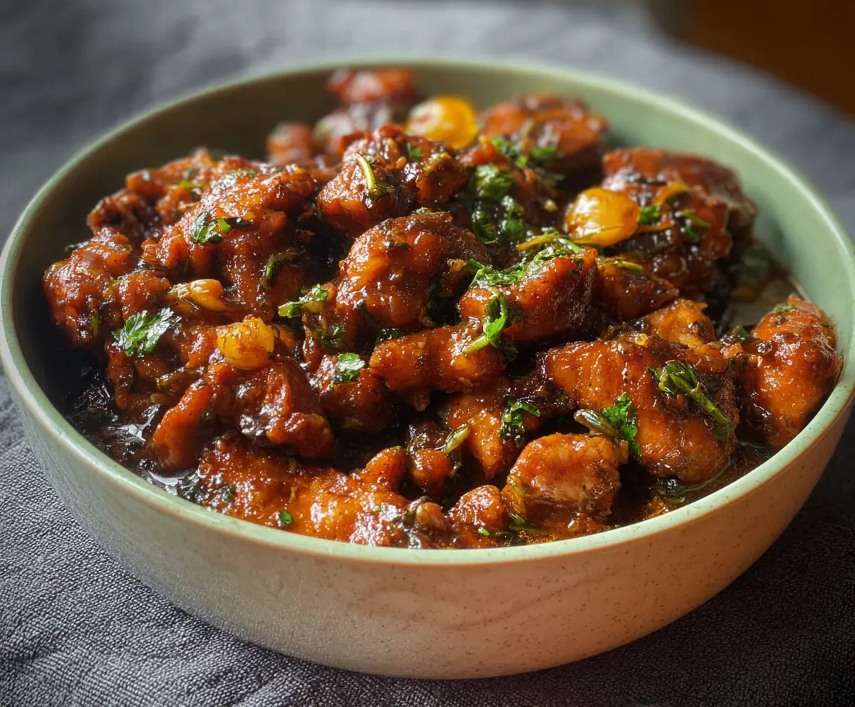 Boneless Brown Stew Chicken